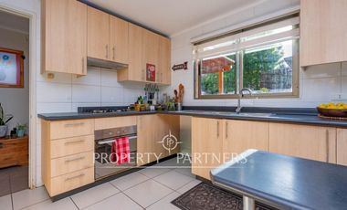 Hermosa casa en condominio privado en Valle Araucarias – Buin