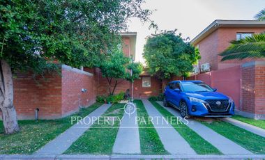 Hermosa casa en condominio privado en Valle Araucarias – Buin