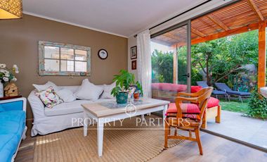 Hermosa casa en condominio privado en Valle Araucarias – Buin