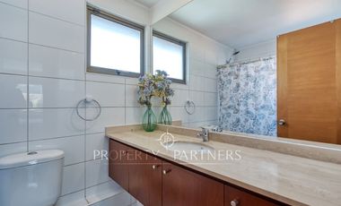 Arriendo de maravillosa casa en el mejor sector de Peñalolén.