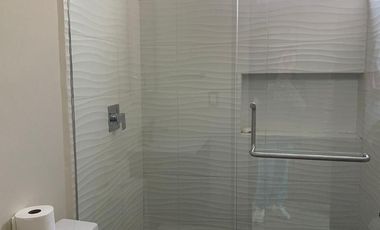 Casa en condominio en venta en Monterrey, Bosquencinos, N.L.