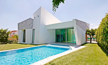 Casa Nueva en Venta en Lomas de Cocoyoc, Sección Rancho Viejo