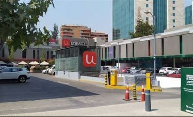 Local Comercial en Arriendo en Vitacura // Americo Vespucio // Arturo Ureta