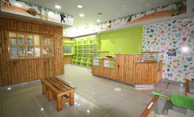 Local Comercial en Arriendo en Vitacura // Americo Vespucio // Arturo Ureta