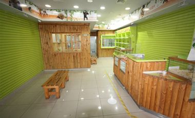 Local Comercial en Arriendo en Vitacura // Americo Vespucio // Arturo Ureta