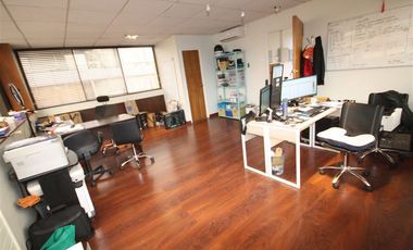 Oficina en Arriendo en Roger de Flor // Carmencita // Metro el Golf