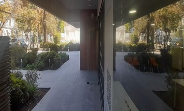 Local Comercial en Arriendo en Av. Andrés Bello // Metro Pedro de Valdivia // Providencia