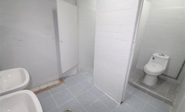 Bodega en Arriendo en Las Dalias // Pedro de Valdivia // Arturo Obispo Espinoza