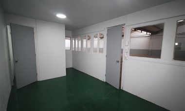 Bodega en Arriendo en Las Dalias // Pedro de Valdivia // Arturo Obispo Espinoza