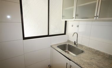 Oficina en Arriendo en Metro Santa Lucia // Miraflores // Alameda