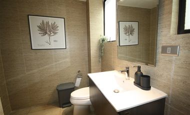 Oficina en Arriendo en Metro Santa Lucia // Miraflores // Alameda