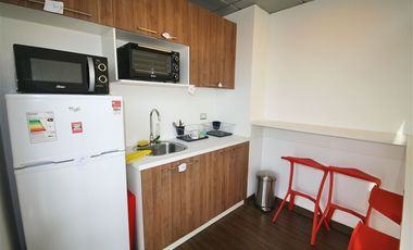 Oficina en Arriendo en Kennedy Lateral // Las Tranqueras // Fernando de Arguello