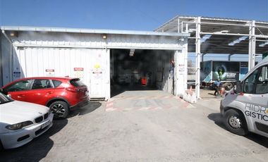 Bodega en Arriendo en Quilin // Municipalidad de Macul