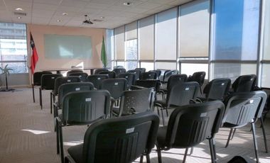 Oficina en Arriendo en av Grecia// Metro Estadio Nacional // Marathon