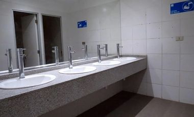 Oficina en Arriendo en av Grecia// Metro Estadio Nacional // Marathon