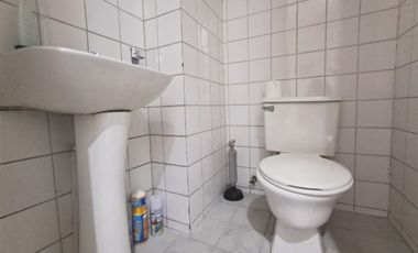 Local Comercial en Arriendo en Vitacura - Las Hualtatas