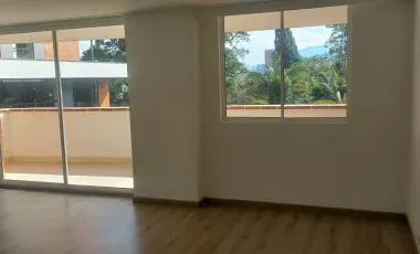 Apartamento en arriendo loma de las brujas, envigado