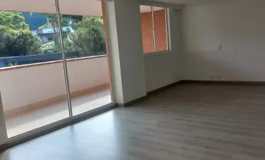 Apartamento en arriendo loma de las brujas, envigado