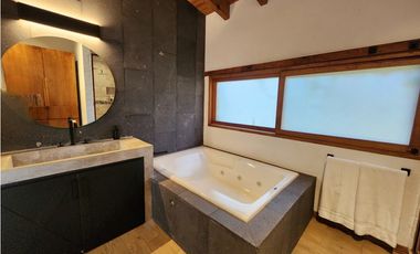 CASA EN RENTA, AVNDARO VALLE DE BRAVO