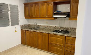 ARRIENDO de CASA COMERCIAL en ENVIGADO