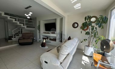 Bonanza, amplio y hermoso jardin, incluye mantenimiento