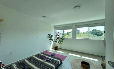 Bonanza, amplio y hermoso jardin, incluye mantenimiento