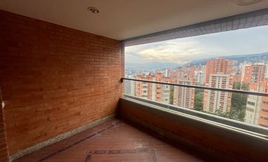 APARTAMENTO EN ARRIENDO UBICADO EN POBLADO SECTOR LOS BALSOS