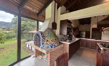 Hermosa Casa campestre en la Vereda El Hato, La Calera