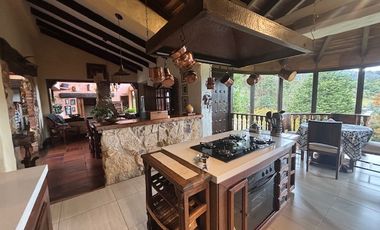 Hermosa Casa campestre en la Vereda El Hato, La Calera