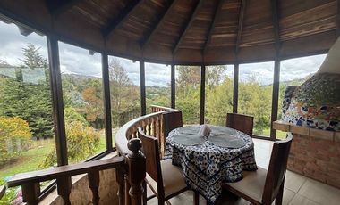 Hermosa Casa campestre en la Vereda El Hato, La Calera