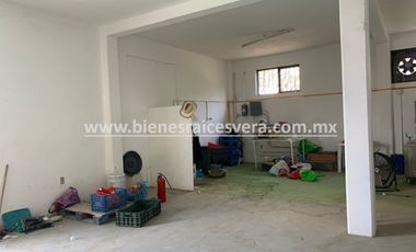 BODEGA EN RENTA  A LA ENTRADA DE FRACCIONAMIENTO  ROGER