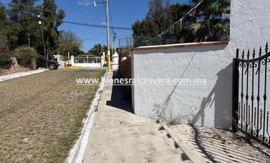 TERRENO EN VENTA EN FRACC. GRANJAS RESIDENCIALES EN TEQUISQUIAPAN. Milton