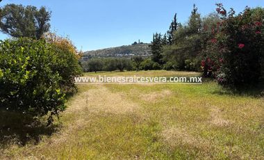 TERRENO EN VENTA EN FRACC. GRANJAS RESIDENCIALES EN TEQUISQUIAPAN. Milton
