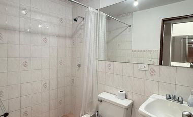 Alquiler de amplio departamento en Surco