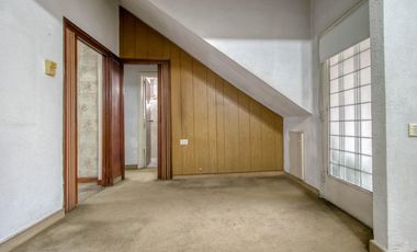 PH en venta con patio y verde