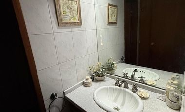 Casa en en venta en Jose Marmol