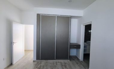 Casa en venta - 4 Dormitorios 5 Baños - Cocheras - 990Mts2 - Costa Esmeralda