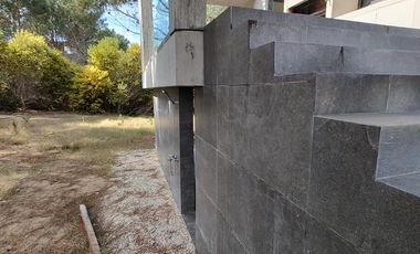 Casa en Senderos IV, sobre lote de 1.100 m2