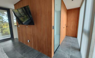 Casa en Senderos IV, sobre lote de 1.100 m2