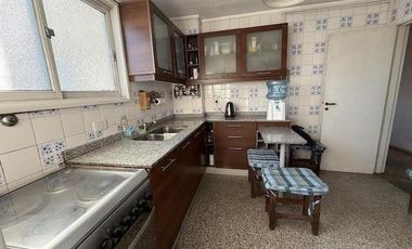 Departamento  4 ambientes en Banfield