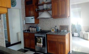 Casa 5 ambientes en venta El Pato