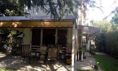 Casa 5 ambientes en venta El Pato