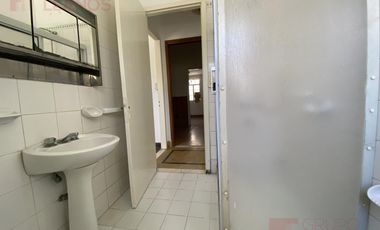 Departamento céntrico frente a Plaza Colón