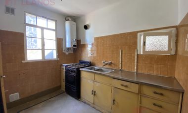 Departamento céntrico frente a Plaza Colón