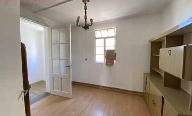 Departamento céntrico frente a Plaza Colón