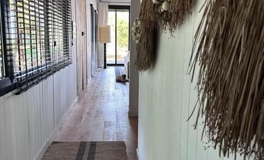 Casa en venta - 2 Dormitorios 1 Baño - 10.000Mts2 - Corrientes