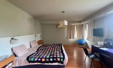 Casa  en venta - 3 dormitorios 2 baños - Cochera -  873 mts2 - City Bell