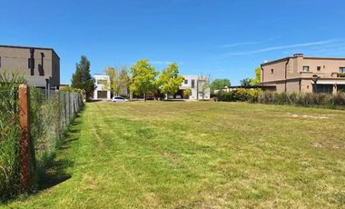 Terreno en venta - 833mts2  - Escobar