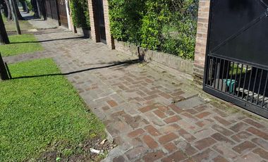 Impecable casa en Adrogué