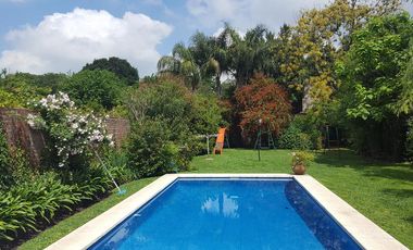 Impecable casa en Adrogué